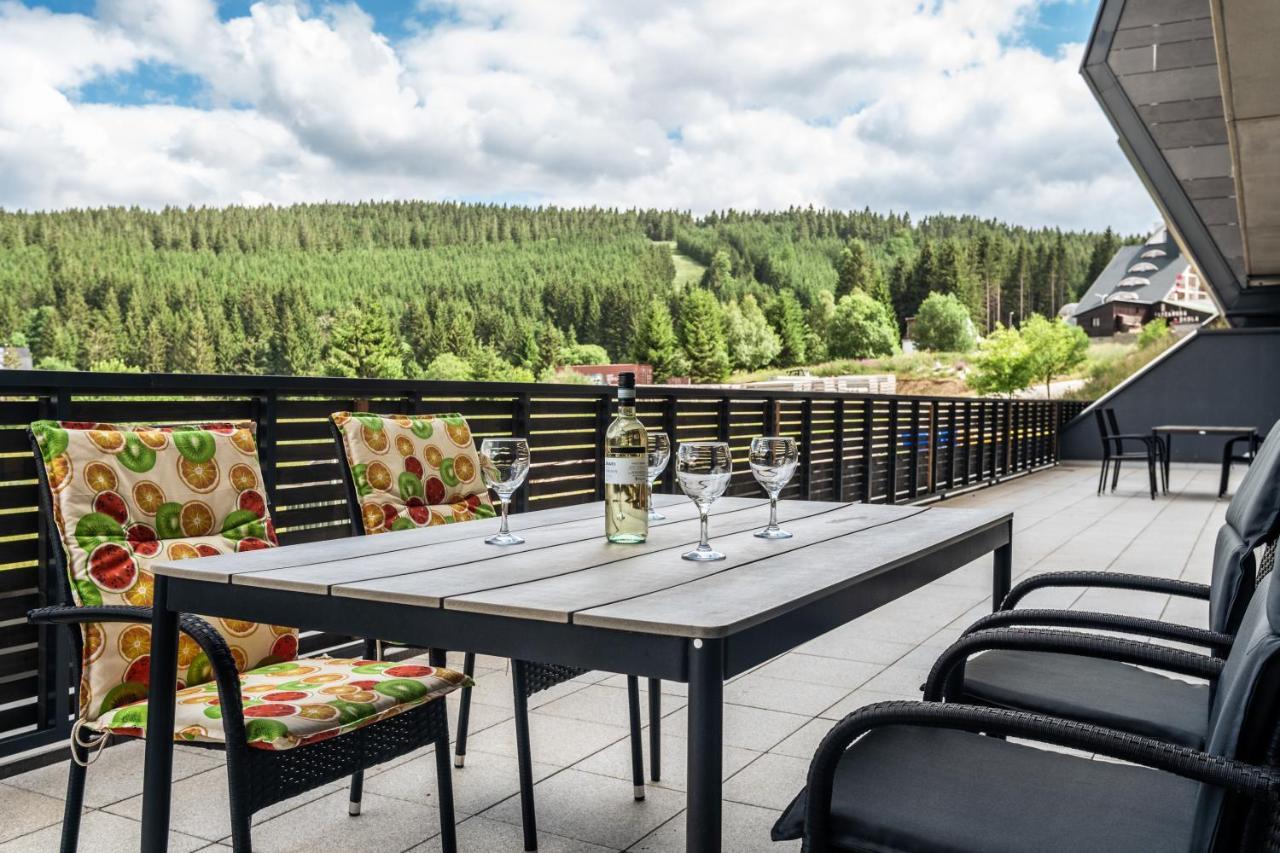 Mountain Apartments Klinovec Hexagon Loučná pod Klínovcem Exterior foto
